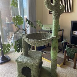 Cat Treehouse