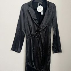 Black Dress By Boohoo NWT Size 4