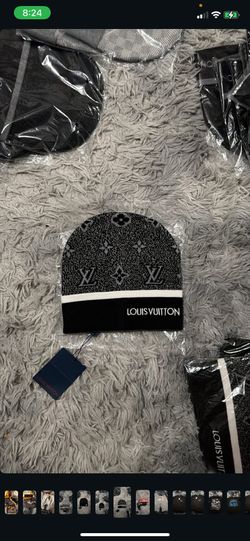 Lv Beanie(CHECK DESCRIPTION)