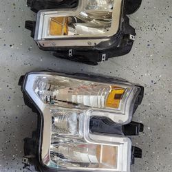2016 Ford F150 Headlight 
