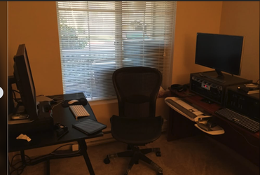 📺🖥️ Quality Samsung TVs & Monitors for Sale – Great Condition, Ready - $200 (Milton)