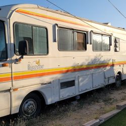 1992 Bounder 36' Rear Bedroom Model