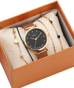 (Shipped Only) Rose Gold Mesh Steel Strap Waterproof Quartz Watch W/ Lucky Bracelets