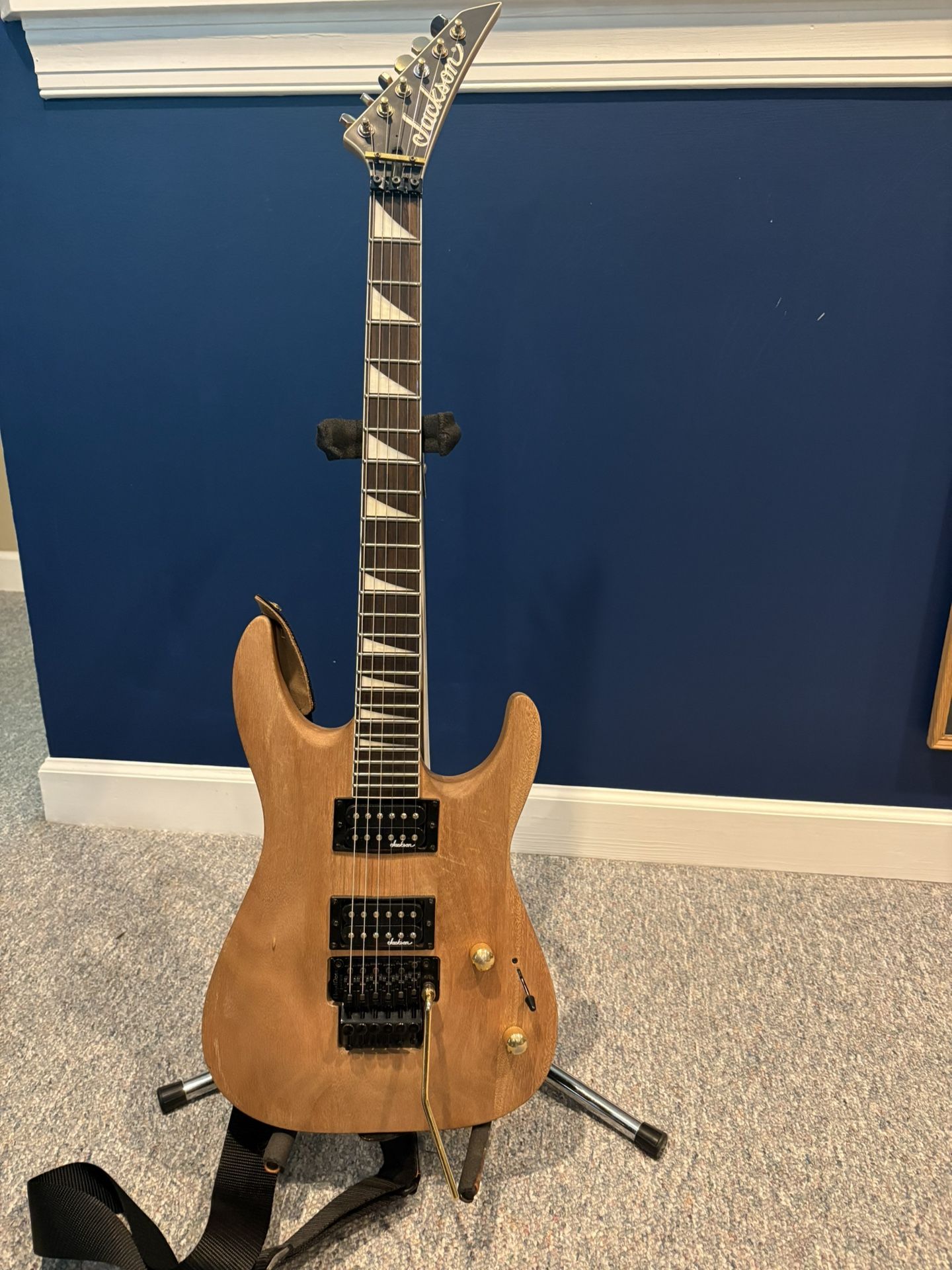 Jackson Dinky JS32 With Floyd Rose