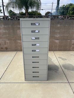 Heavy Duty 10-Drawer Metal Storage Cabinet - Multi-Purpose / Tool Box