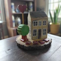 Handmade wood & rustic metal folk art housewarming decor - " Home sweet home "




