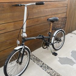 Boardwalk Commuter Bike w/ Rear Basket – Great City / Beach Cruiser
