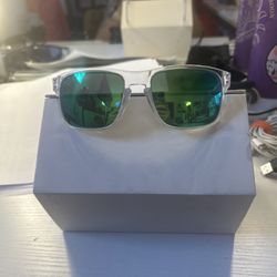 Oakley Holbrook Sunglasses.