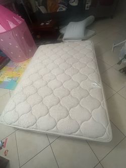 Queen mattress
