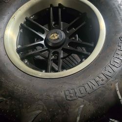 2 NEW 30-14R14 14X10 4X156 $500