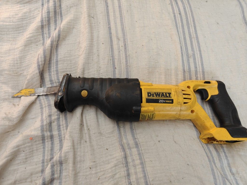 DeWalt 20v Reciprocating Saw