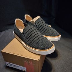 Size 6 And 1/2 Black Canvas Slip-on Sneakers
