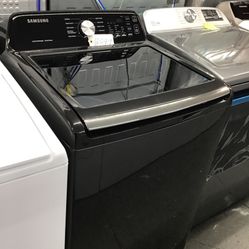New Scratch And Dent Samsung Washer. 1 Year Warranty 