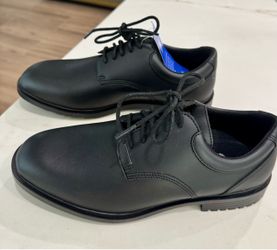 These are the Shoes for Crews Cambridge slip-resistant work shoes
