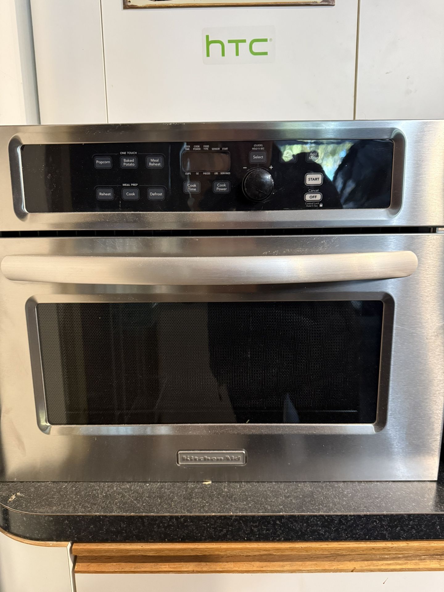 Built in Microwave “KitchenAid”