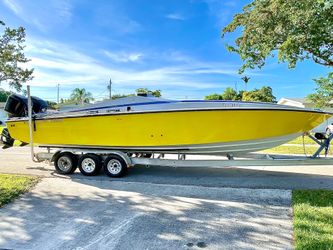 Sonic 30SS boat