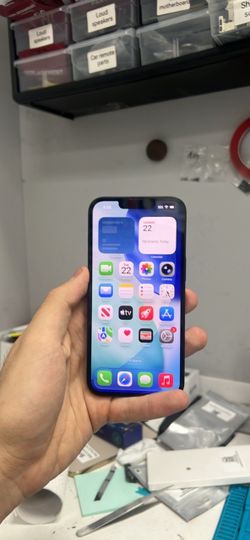 iPhone 16E 128Gb & Unlocked & With Warranty & With Charger