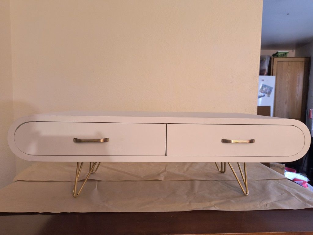 Modern White Coffee Table