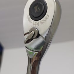 Husky 1/2 in. Ratchet