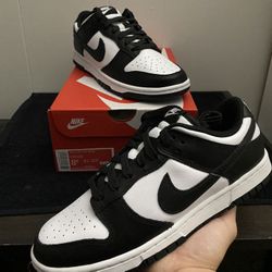 Nike Panda store Dunk Low Size 8.5M