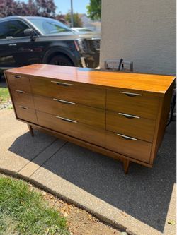 Kent Coffey dresser
