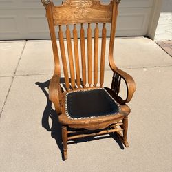 Vintage Antique Rustic Oak Rocking Chair Porch Rocker