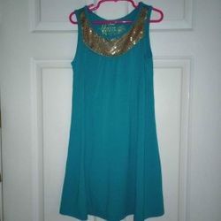 Girls Dress Size 8 • by HANNAH MONTANA 
