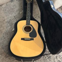 Yamaha Guitar 