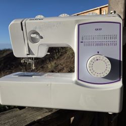 Brother Sewing Machine 
