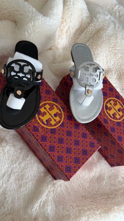 Tory burch sandals