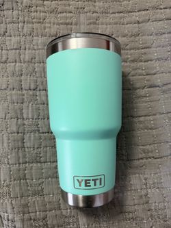 Yeti Rambler Tumbler, Stainless Steel - 30oz Seafoam Green