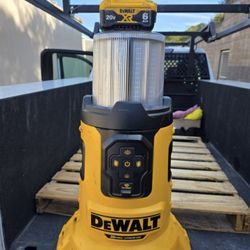 Dewalt Light