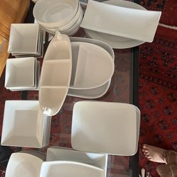 Plates Set And Other Stuff