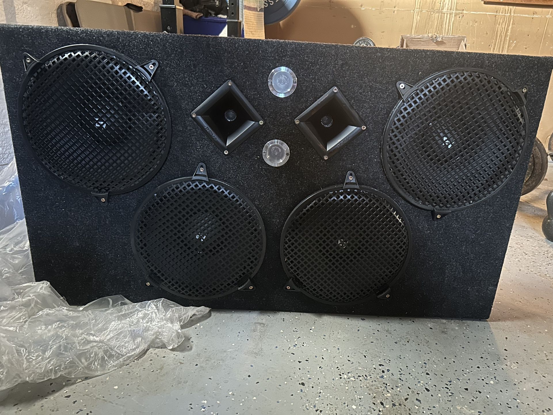 For 12 Inch Ev’s Full Set Up 1500 Or Best Offer