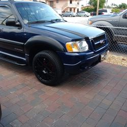 2005 Ford Explorer Sport Trac