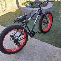 Mongoose Fat tire bike
