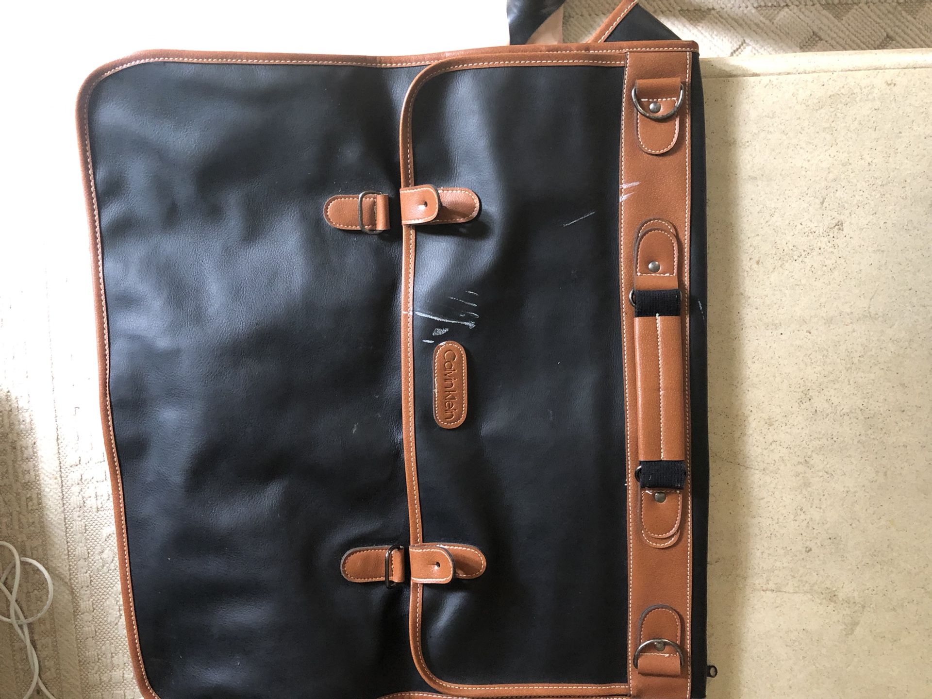 Leather Suit-garments Carrier