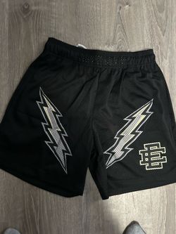 EE Lighting shorts