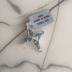 Blue Topaz & Silver Pendant 