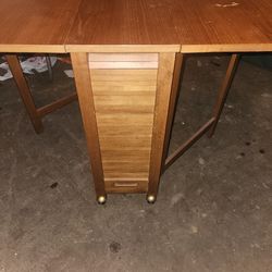 Vintage Romanian drop leaf table with 3 chairs 