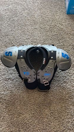 Schutt Y-Flex 4.2 Football Shoulder Pads – Small