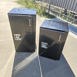 EACH FOR SALE UNDER TRUCK TOOL BOX ALUMINUM DIAMOND 36"x16x14 INCLUDING SET KEYS IDEAL FOR TRUCKS FOR ANY QUESTION TEXT ME PLEASE HABLO ESPAÑOL 