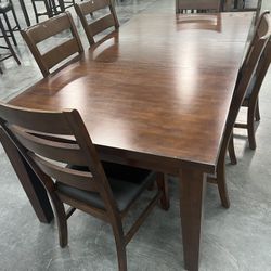 Brand New Comes In Box Dining Set Table And 6 Chairs