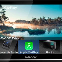 Brand New Kenwood Double Din Radio CarPlay