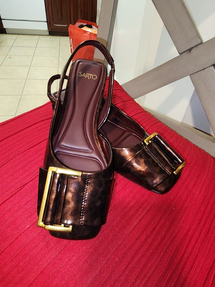 Franco Sarto Flats (NEW)