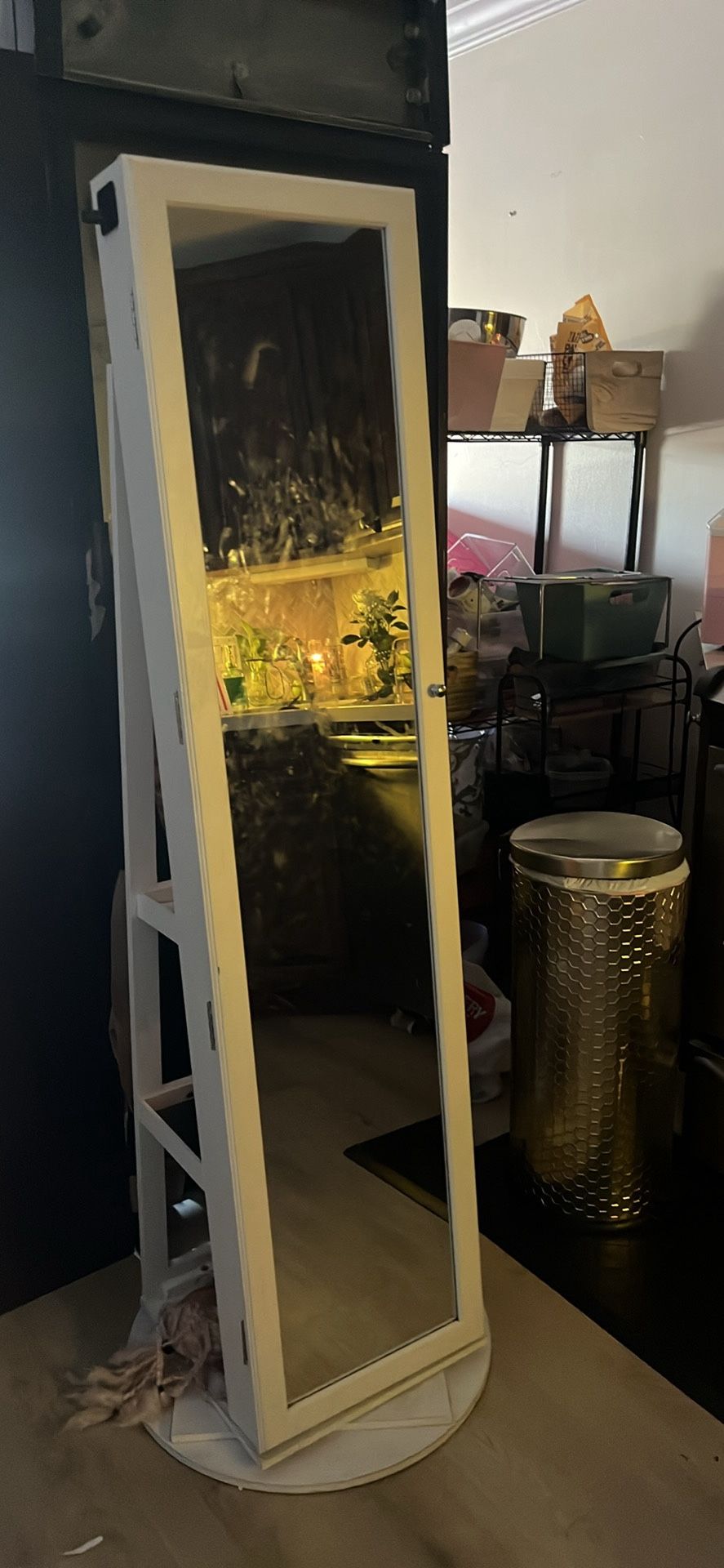 Vanity Mirror