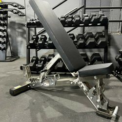 BRAND NEW Adjustable Weight Bench, Incline To Flat, Squat Rack, Bumper Plates, Barbell, Gym Mats Rubber Flooring 