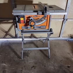 15 Amp 10 in. Portable Corded Jobsite Table Saw 

With Stand