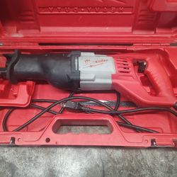 Milwaukee Sawsall Reciprocating Saw