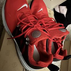 Nike Prestos